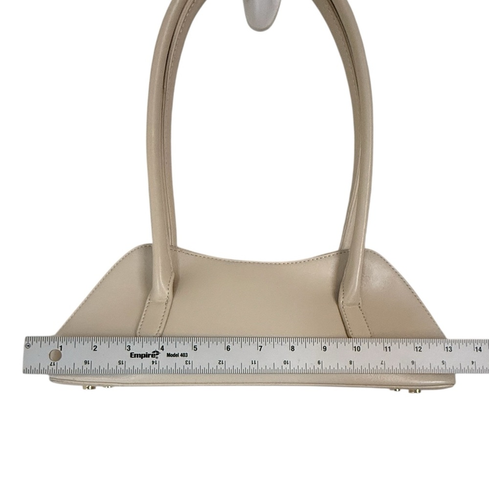 Melie Bianco Dakota Ivory Recycled Vegan Shoulder Bag. - Picture 8 of 9